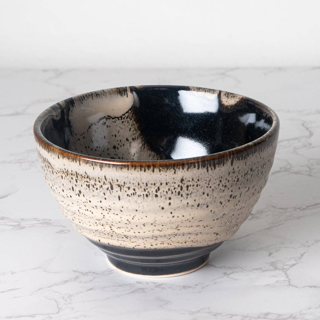 Matcha Bowl – Rokubei Machawan Brown & White (12 oz)