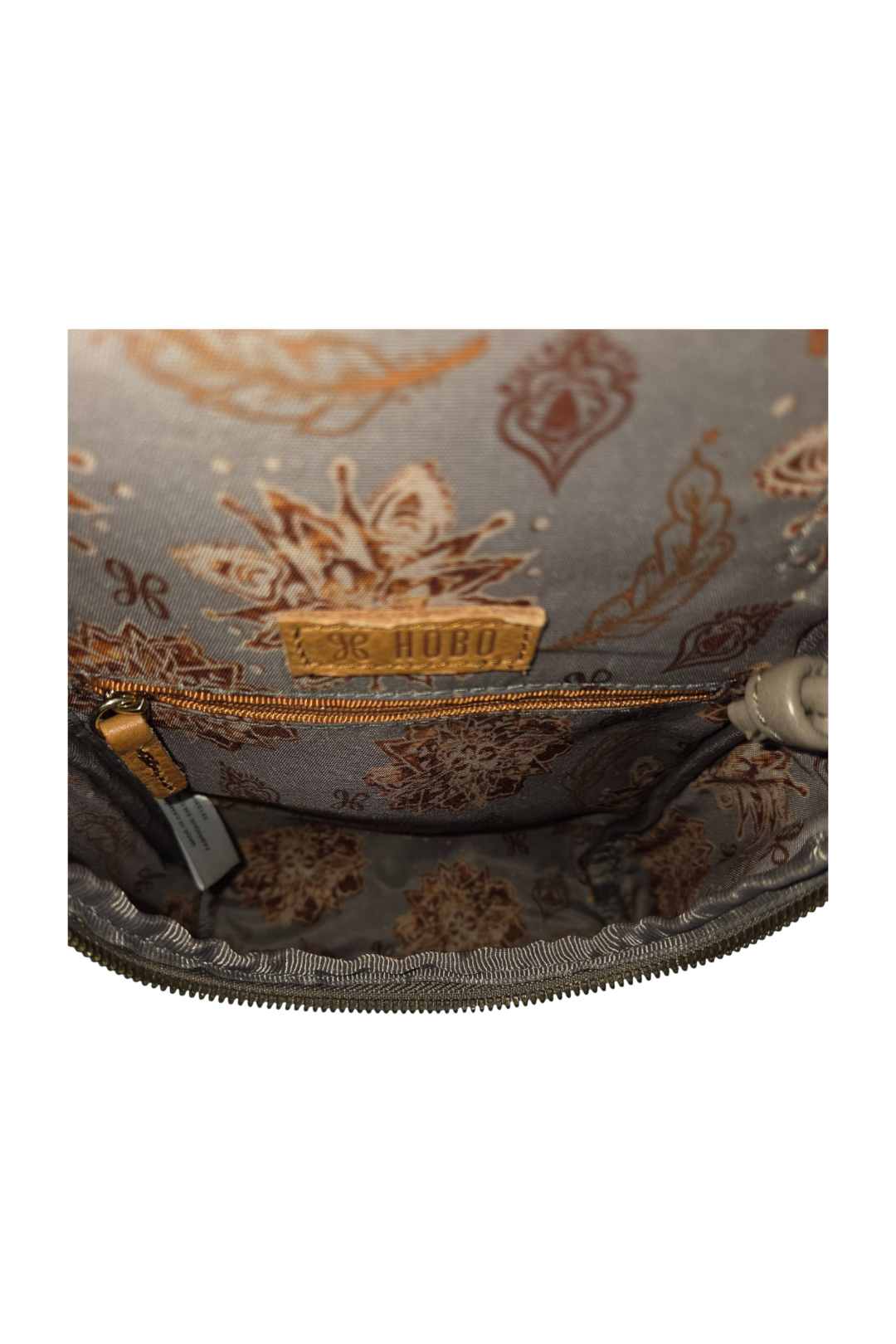 HOBO Fern Crossbody – Polished Leather Bag in Ash