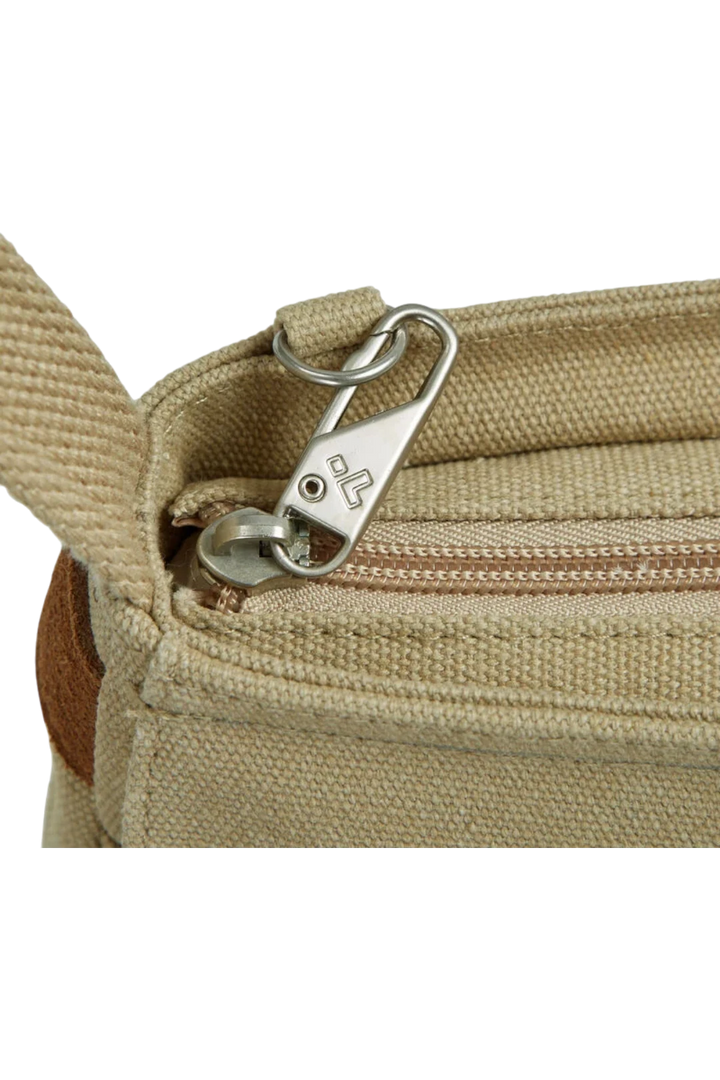 Travelon Anti-Theft Heritage Saddle Crossbody Bag - Natural
