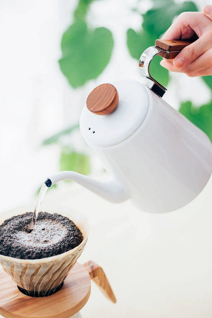 Hario "Bona" Enamel Pour Over Coffee Kettle – White | 0.8 L
