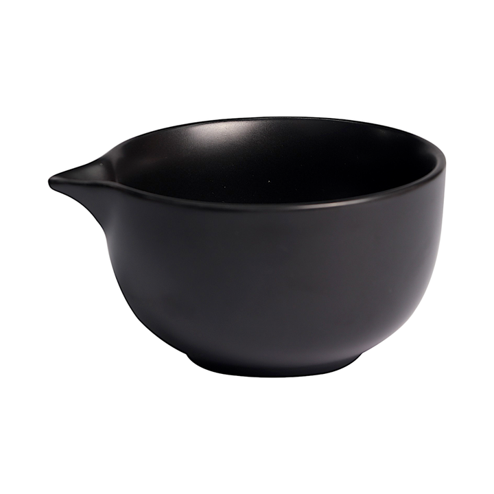 Matcha Latte Bowl with Spout – Black Matte (10 oz)