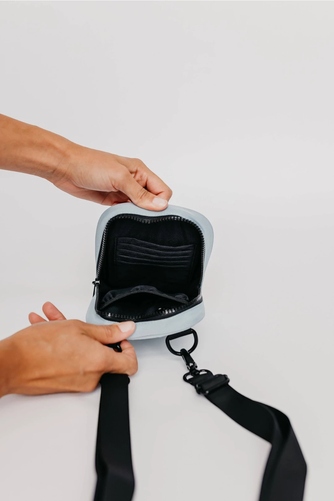 Brixley 5-in-1 Crossbody Sling - Lagoon
