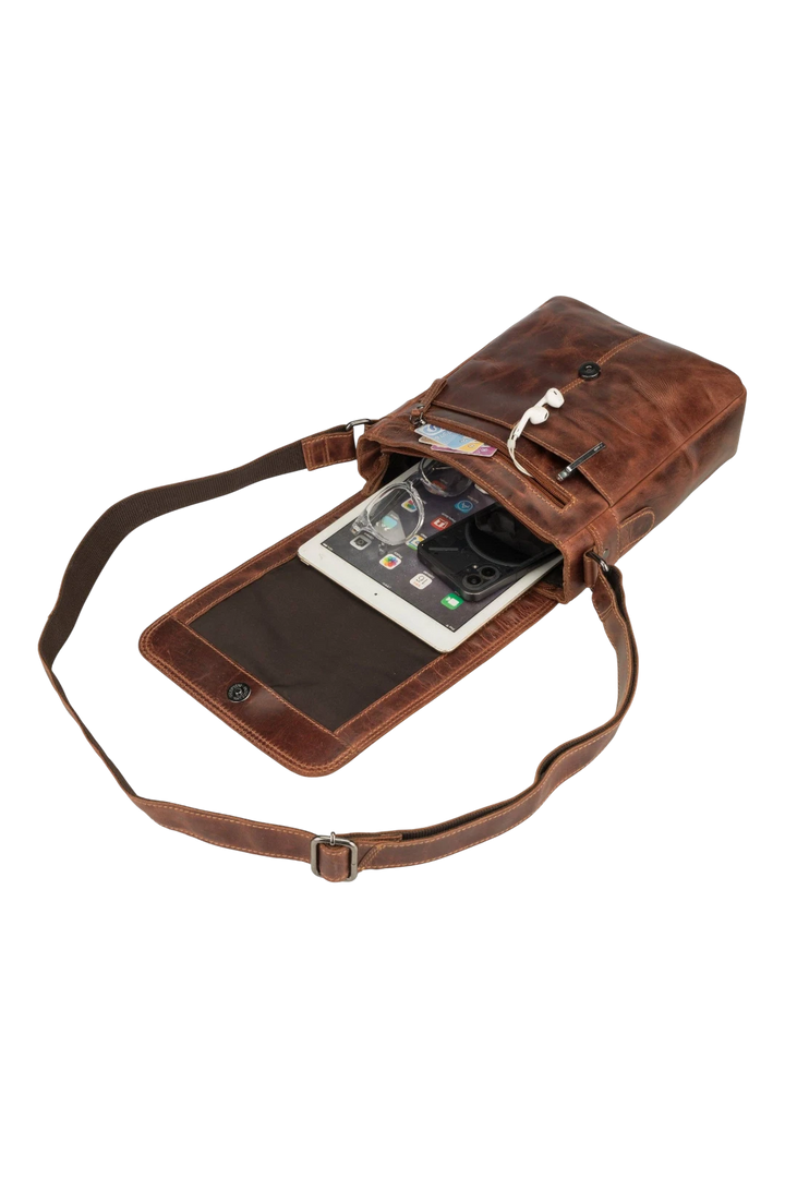 Halifax Leather Crossbody Bag – Chestnut