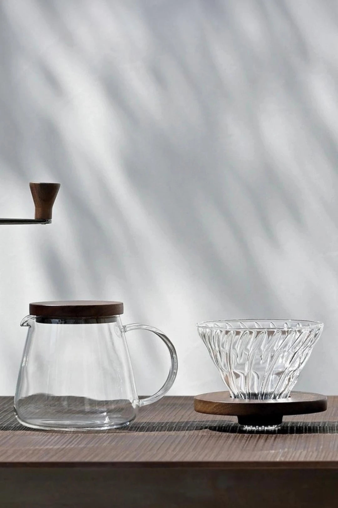 Hario Walnut Series Barista Glass Coffee Server | 600 mL