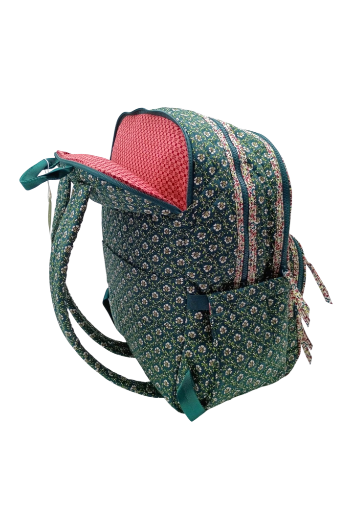 Vera Bradley Premium Cotton Large Bancroft Backpack – Mistletoe Lattice