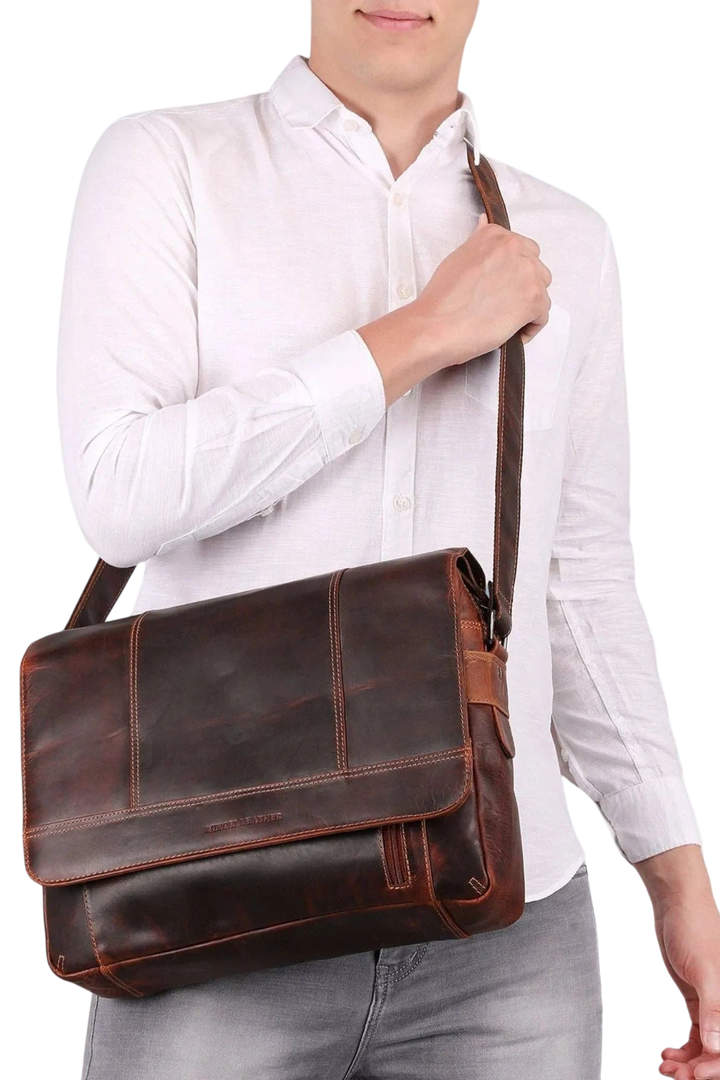 Jordan Leather Messenger Bag 15.6" – Chestnut