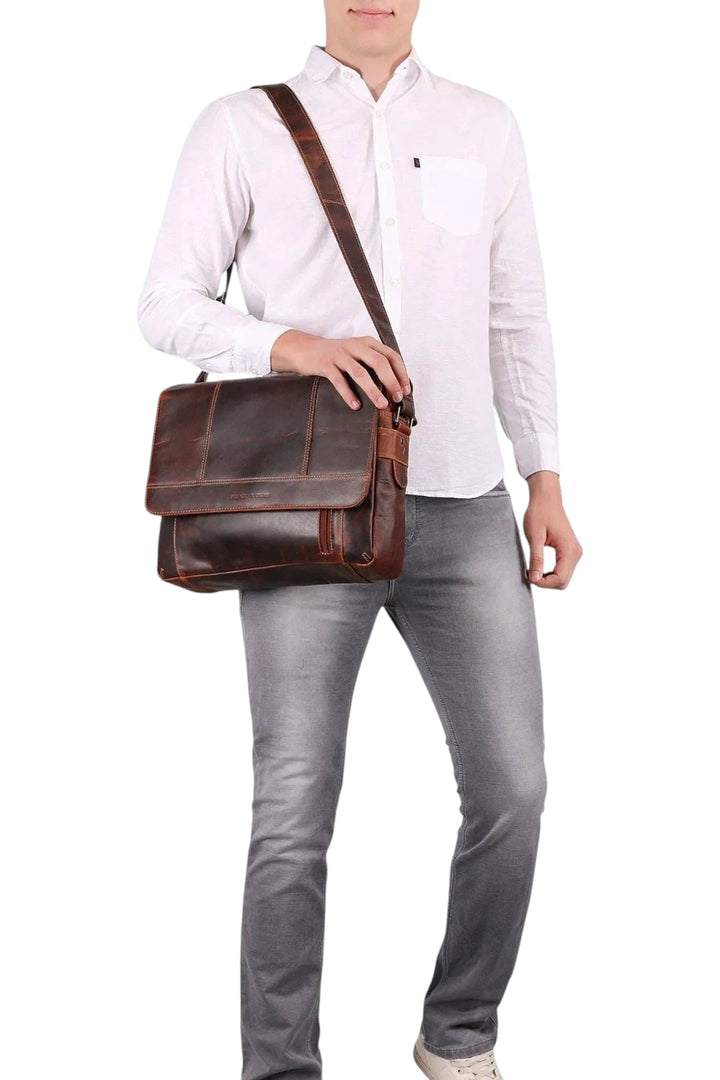 Jordan Leather Messenger Bag 15.6" – Chestnut