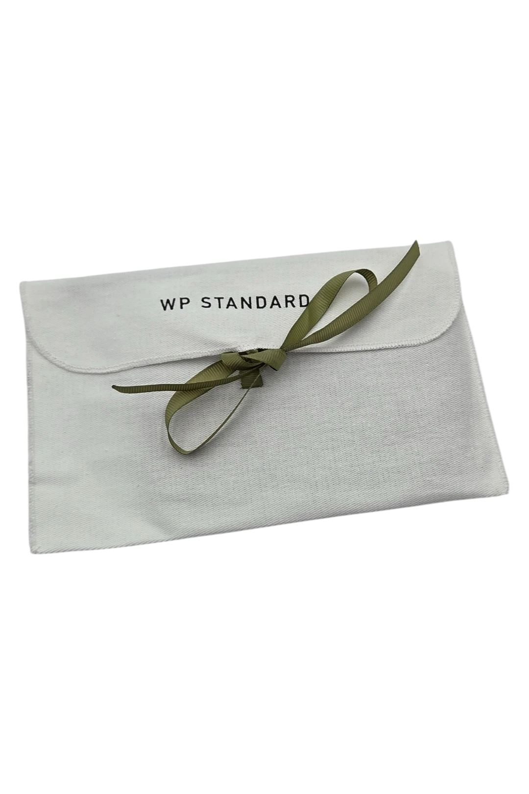 WP Standard Full-Grain Leather Zip Key Pouch