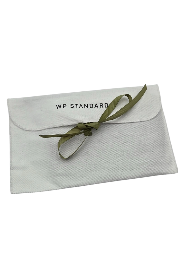 WP Standard Full-Grain Leather Zip Key Pouch