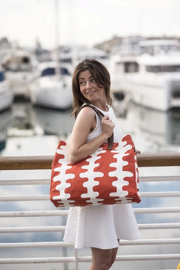 Maika Carryall Tote – Echo Tangerine