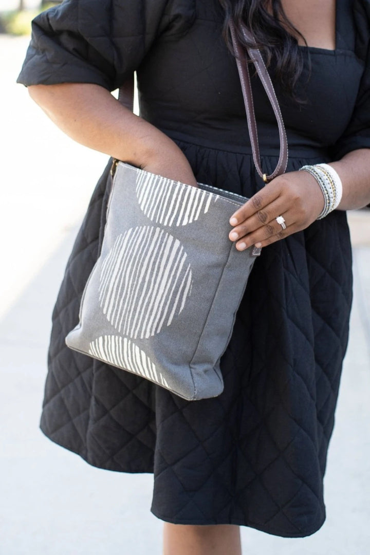 Maika City Sling – Big Sur