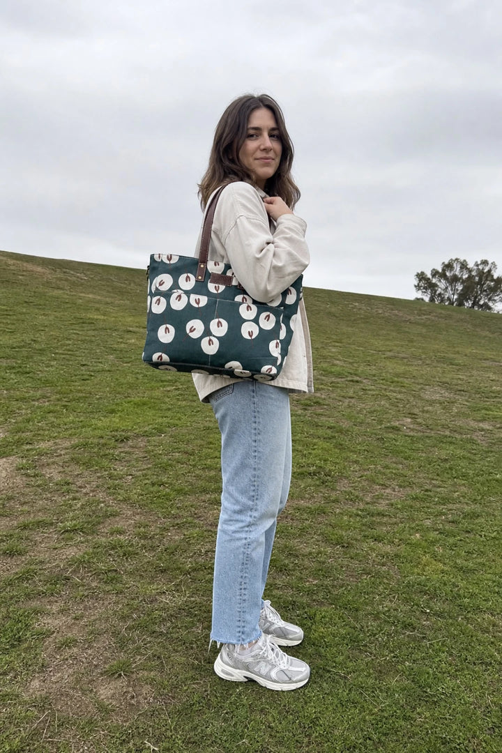 Maika Essential Tote – Tansy