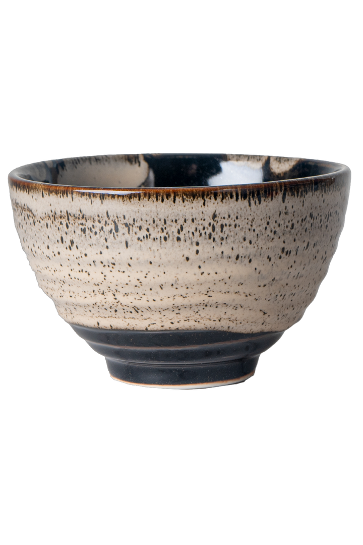 Matcha Bowl – Rokubei Machawan Brown & White (12 oz)