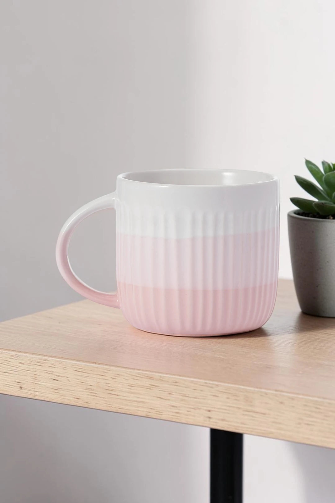 Pfaltzgraff 16oz Pink Debossed Ombre Stoneware Mug