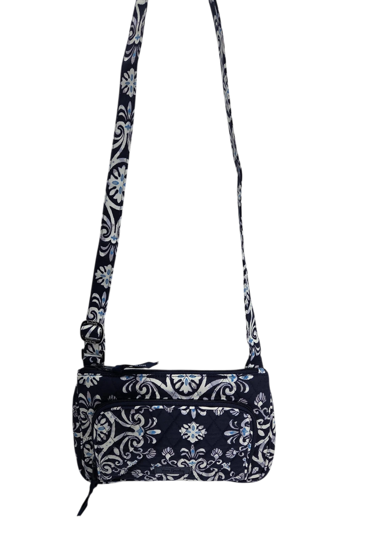 Vera Bradley RFID Little Hipster – Steel Blue Medallion