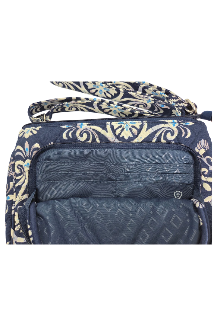 Vera Bradley RFID Little Hipster – Steel Blue Medallion