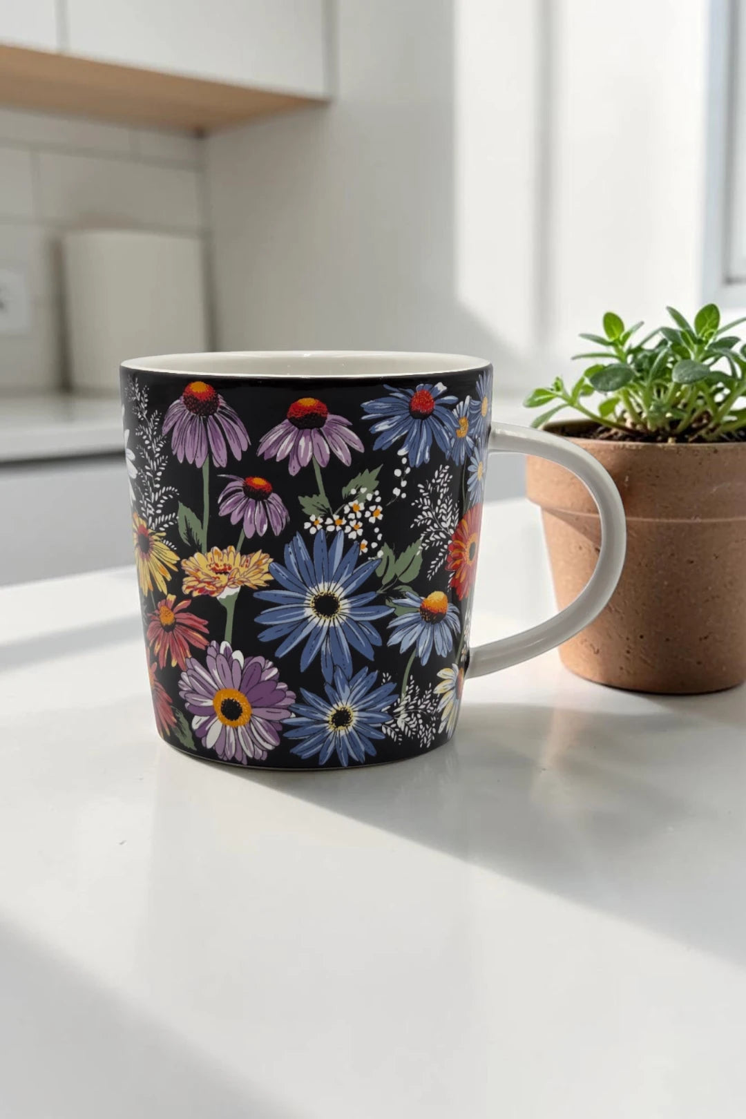 Vera Bradley 12oz Ceramic Mug – Daisy Fields Bright