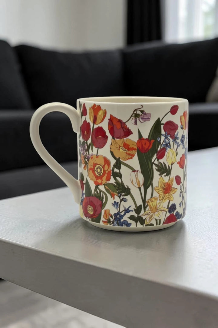 Vera Bradley Meadow Bouquet Tonal Seedpearl 14oz Ceramic Mug