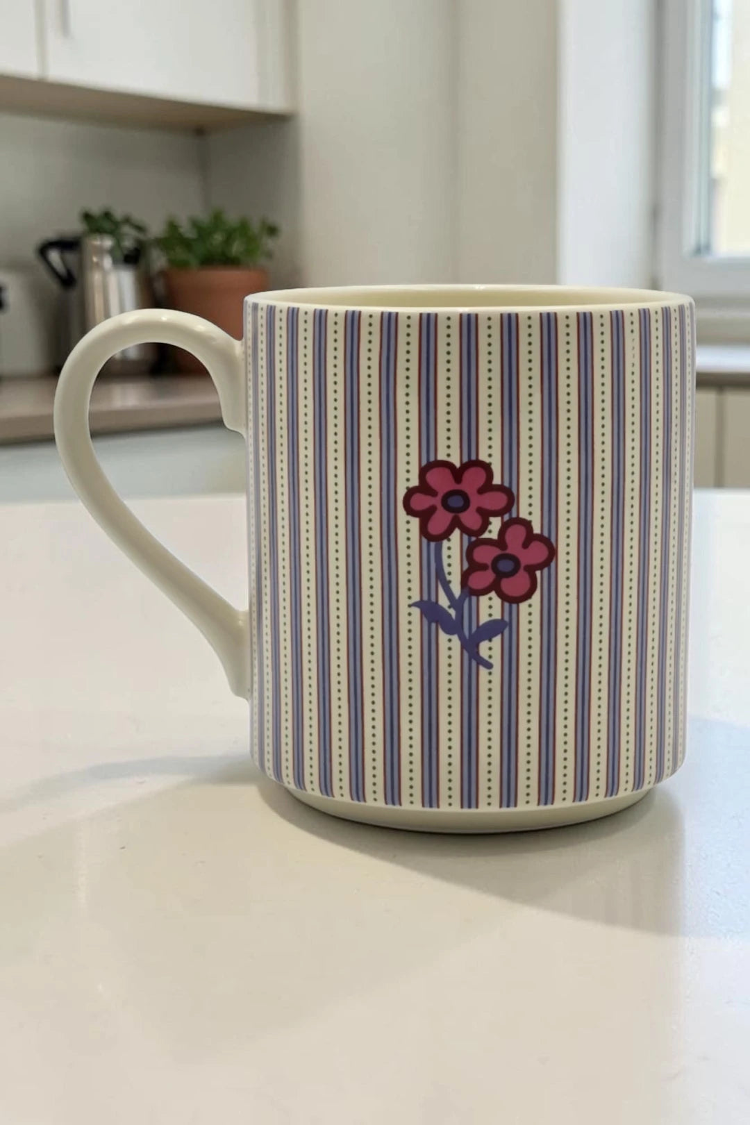 Vera Bradley 14oz Ceramic Mug – Rachel Ditsy Stripe