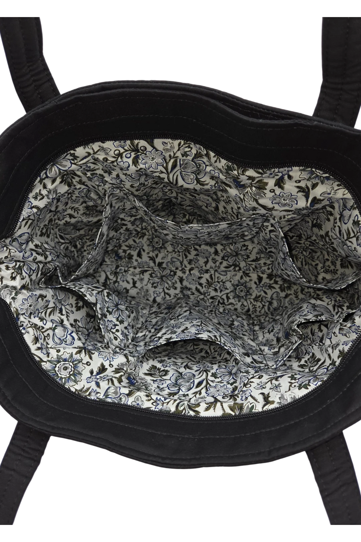 Vera Bradley Cotton Vera Tote Bag – Black