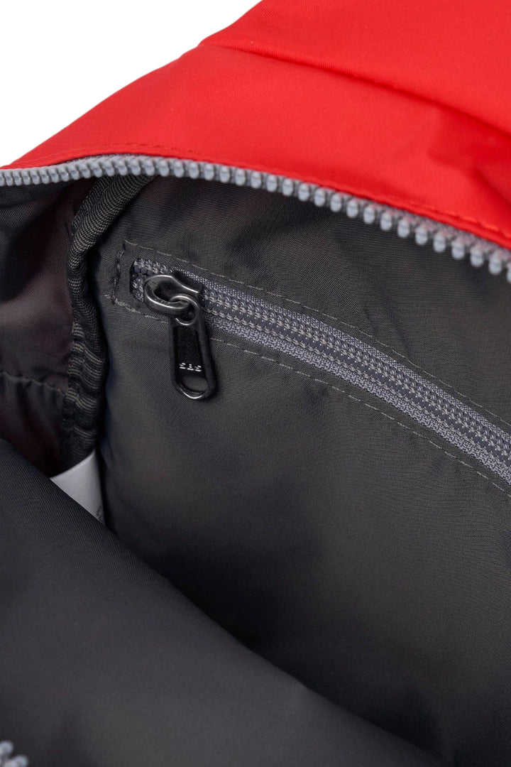 ORI LONDON Willesden Sling Bag in Chilli Oil