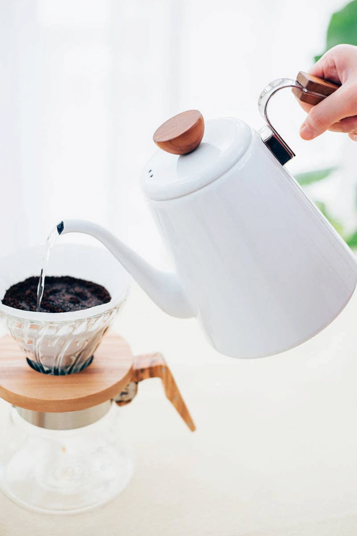 Hario "Bona" Enamel Pour Over Coffee Kettle – White | 0.8 L