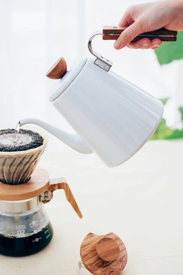 Hario "Bona" Enamel Pour Over Coffee Kettle – White | 0.8 L