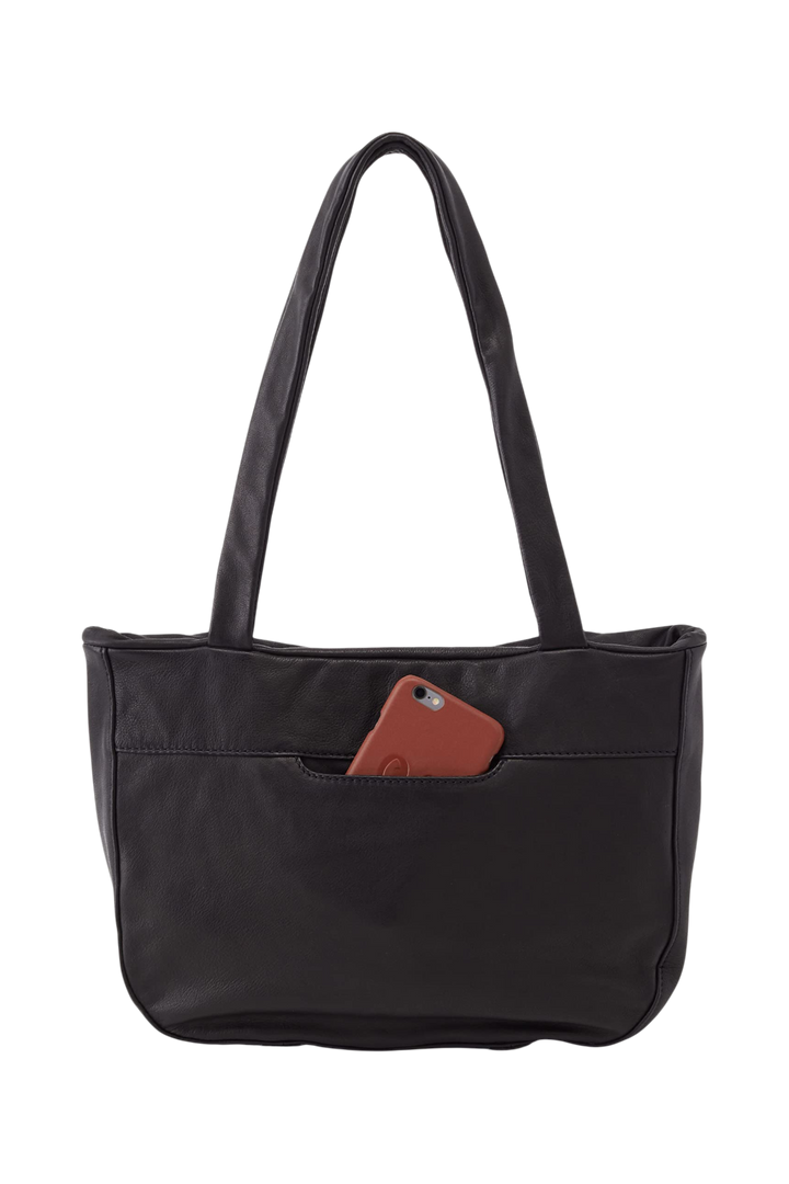 Hobo Carver Quilted Leather Shoulder Bag – Black